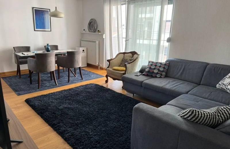 Miete einer gemütlichen 4-Zimmer-Wohnung, 91 m², Voždovac, Belgrad, Serbien